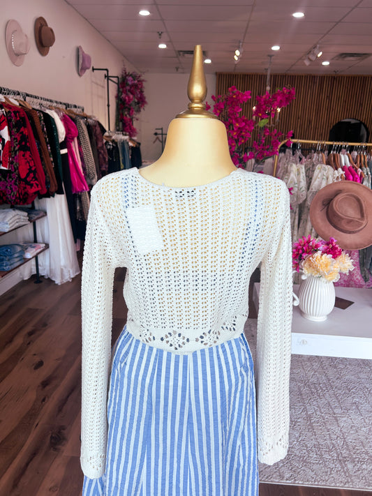 Bella’s Cropped Knit Cardigan