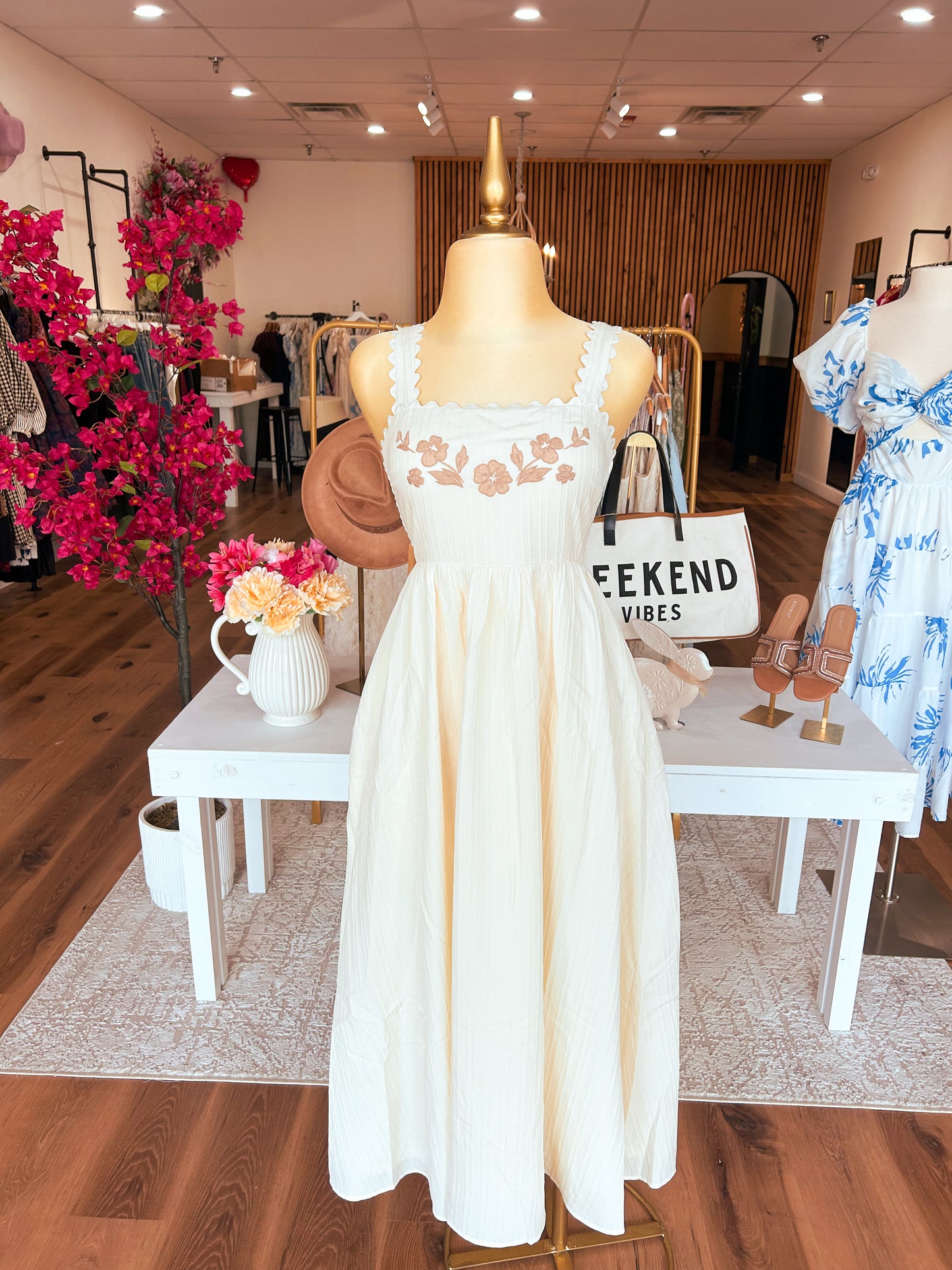 The Ivory Love With Brown Embroidery