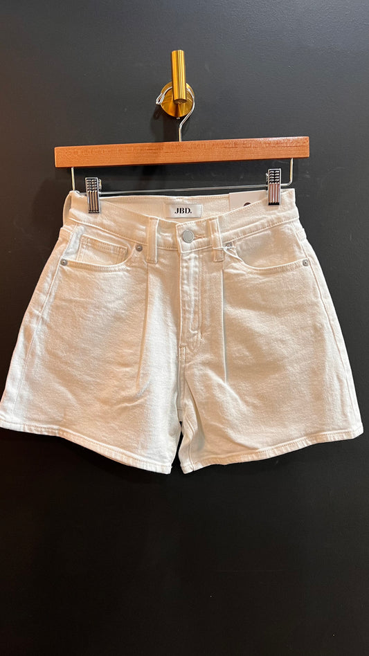 Summer White Pleated Shorts