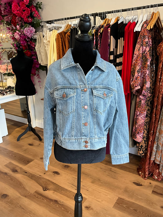 Oversized Crop Denim Jacket